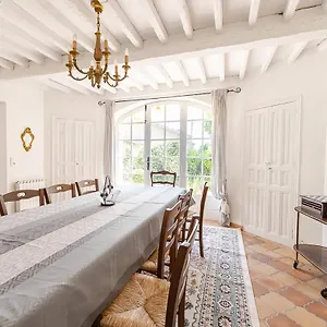  Hébergement de vacances Maison De Maitre 230m² En Plein Coeur Du Village